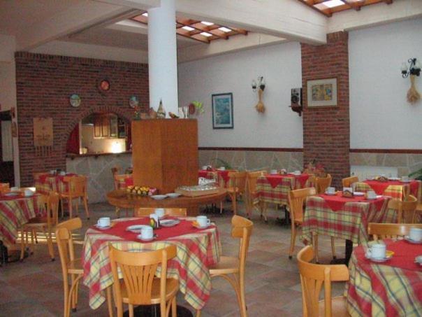 Acquamarina Hotel Вилья-Хесель Экстерьер фото